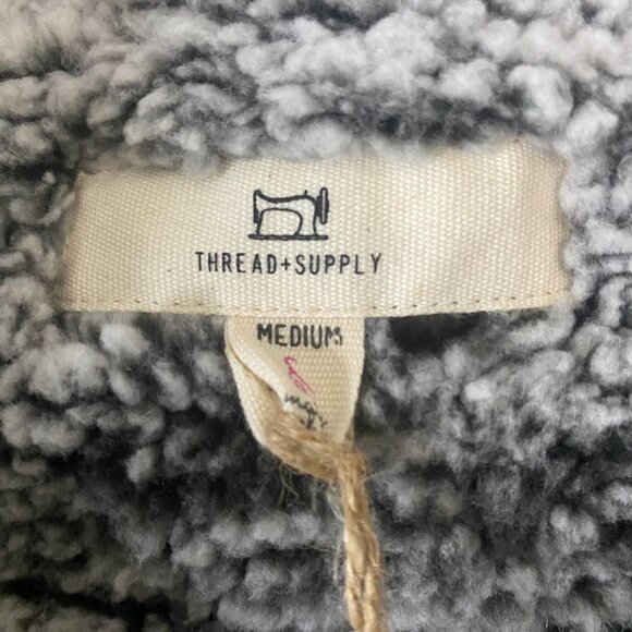 NWT Thread and Supply Gray Sherpa Fleece Soft Cozy Vest - Picture 6 of 9